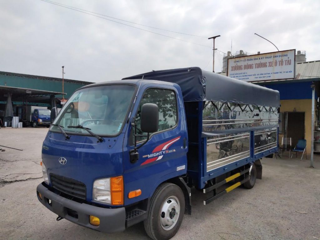  hyundai-n250sl-thung-bat-tai-2-5-tan-thung-dai-4-35-met