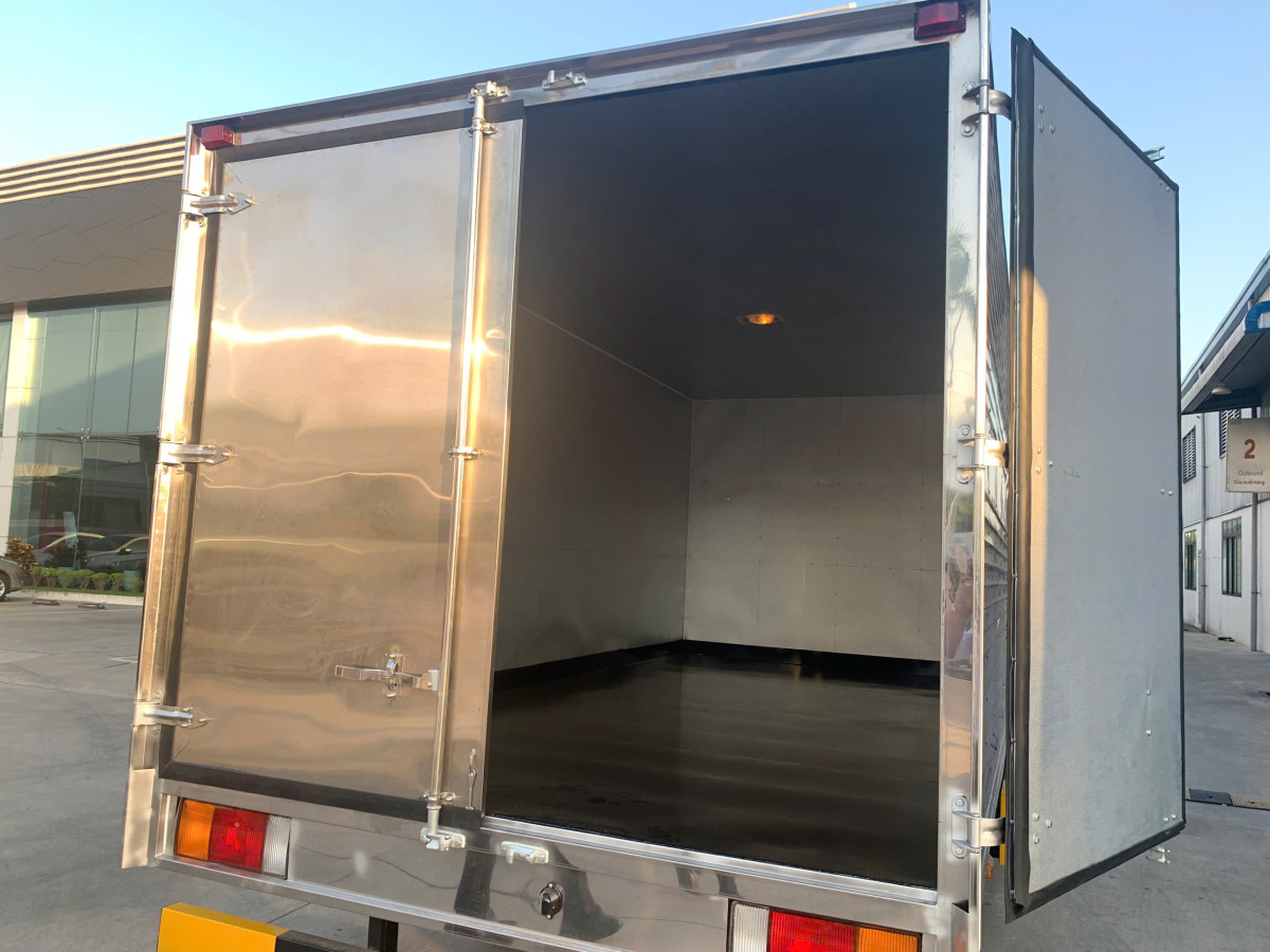 Hyundai Mighty W750 Thùng Kín | Giá Xe Hyundai Mighty W750 Thùng 4.5M