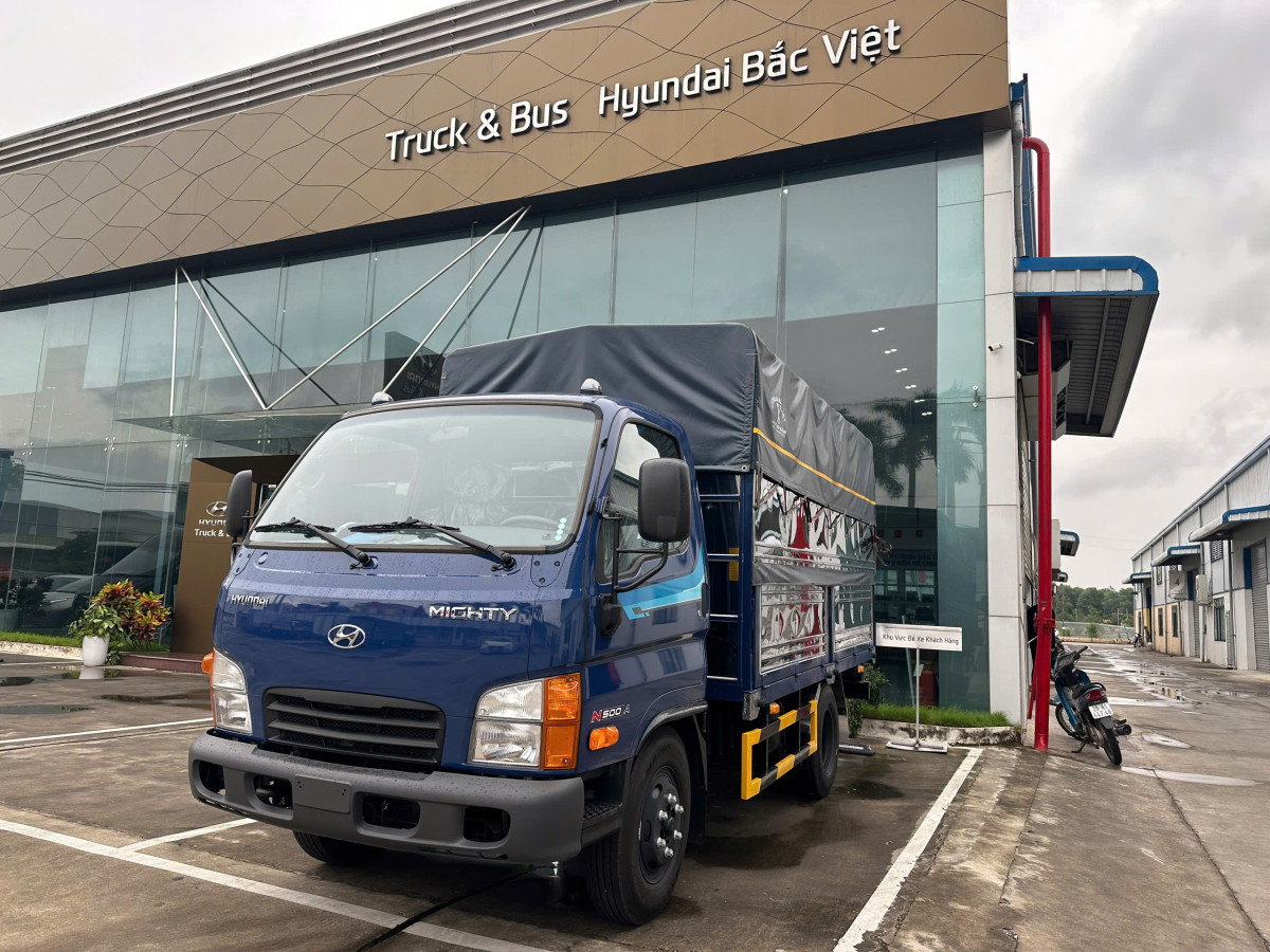 Hyundai N500A Thùng Bạt 1.9T – Vận Tải Chuyên Nghiệp – LOGISTIC