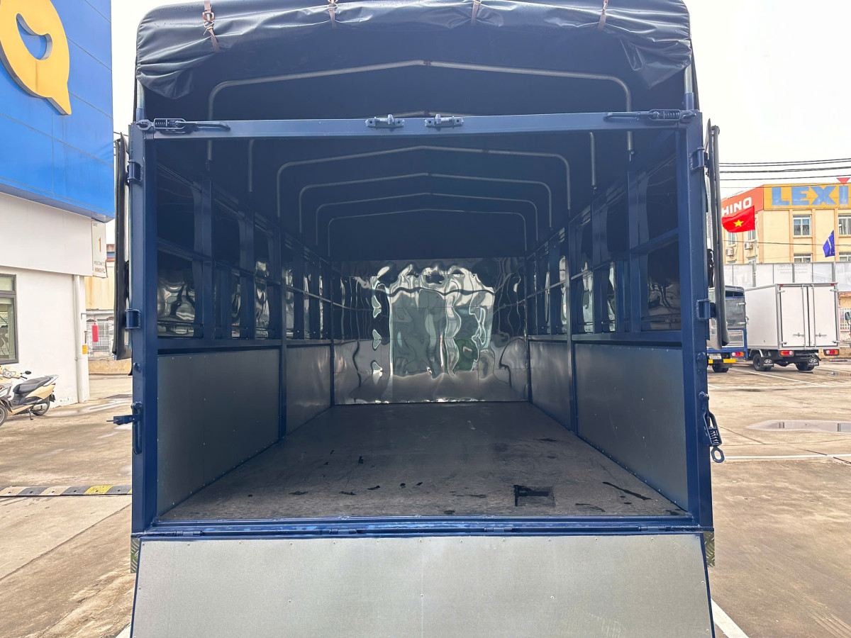 Hyundai N500A Thùng Bạt 1.9T – Vận Tải Chuyên Nghiệp – LOGISTIC